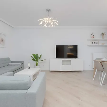 Apartamento Bright Tarasy Baltyku By Renters *
